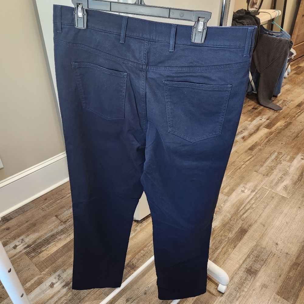 Roundtree & Yorke Navy Pants - Picture 2 of 2